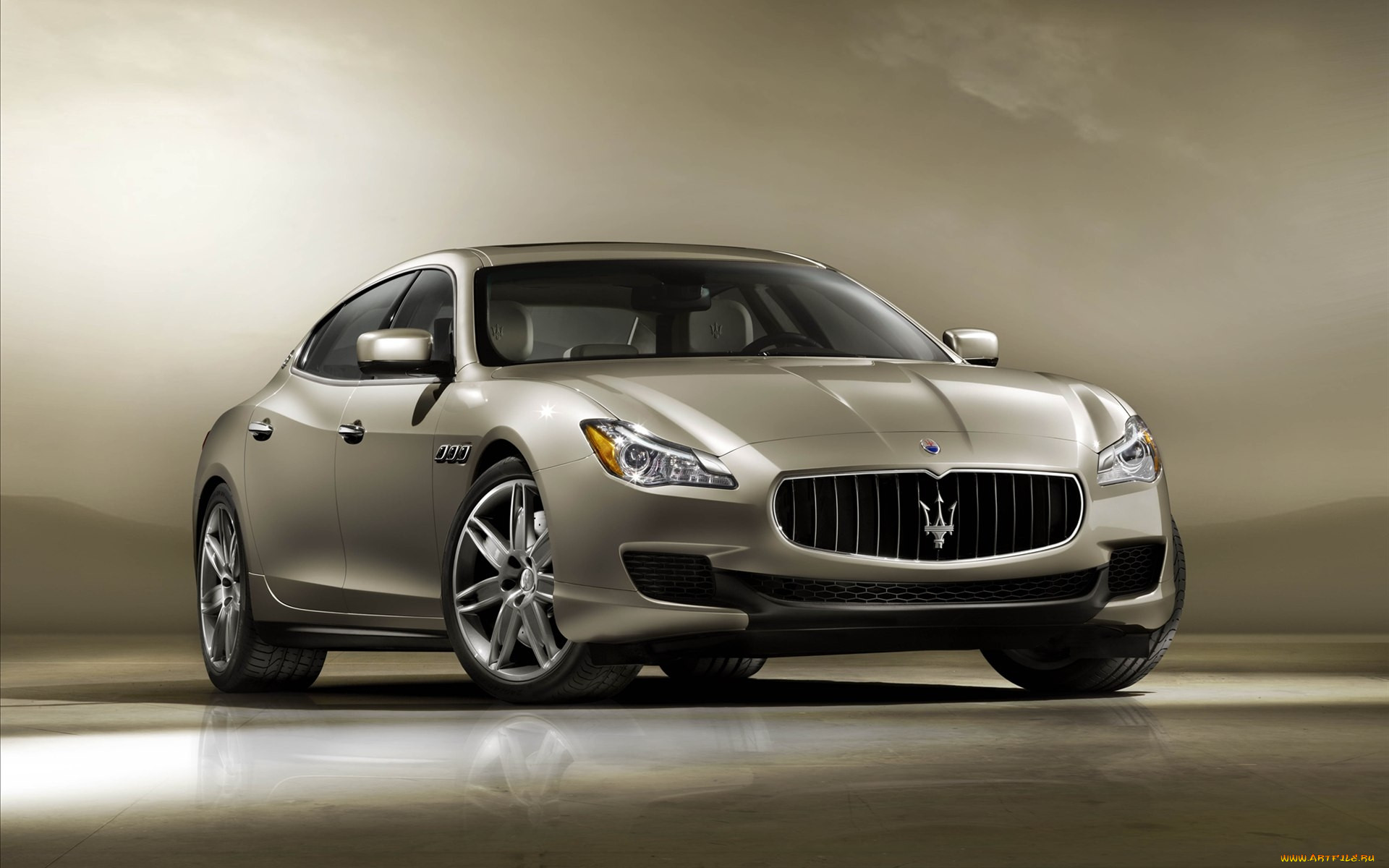 , maserati, quattroporte